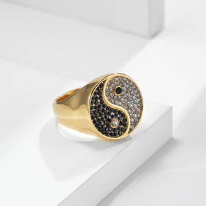 Bague en acier inoxydable avec symbole Tai Chi pour homme, micro-pavé de diamants noirs et blancs, bijou cadeau - Product Image 3