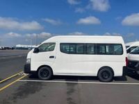 VENTES CHAUDES pour Nissan Urvan d'occasion 2.5L Diesel Manuel Minibus 16 places