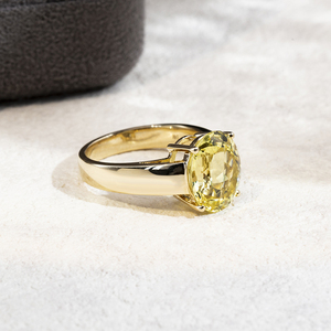 Bague de fiançailles Messi Jewelry MSR-1775 en or 14 carats avec saphir jaune de laboratoire de forme ovale - Product Image 5