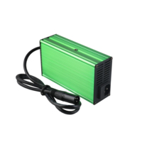 Chargeur de batterie portable LiFePO4 24V 29.2V à décharge profonde 24V 8A 240W pour diverses applications