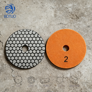 <span class=keywords><strong>3</strong></span> 단계 100mm 건식 연마 패드 유연한 다이아몬드 연마 패드 수지 본드 디스크 화강암 다이아몬드 연마 패드 콘크리트 연삭 - Product Image 1