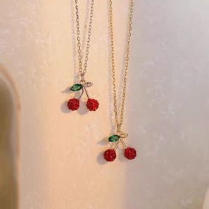 Collier ras du cou style forêt, simple et élégant, avec <span class=keywords><strong>cerises</strong></span> et diamants, accessoires de bijoux en cuivre pour femme - Product Image 1
