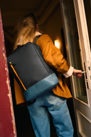 Sacs à dos en cuir PU imperméables avec logo personnalisé, sacs à dos pour ordinateur portable, sacs de voyage d'affaires, grande capacité, vente en gros, sacs pour hommes