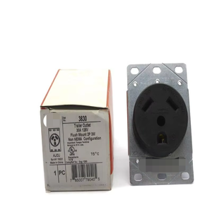 PASS SEYMOUR 3830 125V 30A NSMP nuevo Original listo Stock automatización Industrial PAC controlador de programación PLC dedicado - Product Image 1