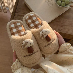 XIXITIAO Pantuflas de Invierno Antideslizantes para Mujer, Diseño Retro de Hongos, Pantuflas Cálidas para el Hogar, Antideslizantes, Venta al por Mayor - Product Image 2
