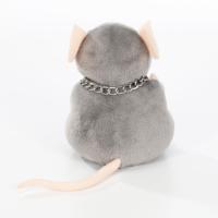 Peluche de rat gris froid OEM ODM avec collier chaîne argentée |   Souris en peluche réaliste, kawaii, élégante, grise, poupée en peluche