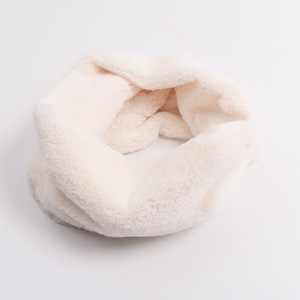 Jtfur ผ้าพันคอขนกระต่ายเทียมสำหรับผู้หญิง,ผ้าพันคอขนสัตว์แฟชั่นขนนุ่มสีล้วนสำหรับฤดูหนาว - Product Image 4