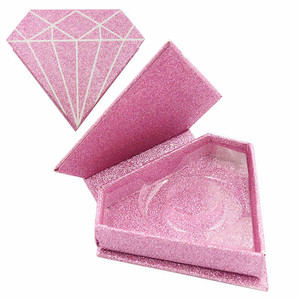 Le fabricant produit des faux cils triangulaires rose pailleté sur mesure, dans des boîtes cadeaux créatives (logo personnalisé) - Product Image 3