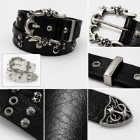 Ceinture unisexe décontractée en cuir PU cloutée croix gothique Y2K Punk Rock avec rivets à pointes, détails robustes et boucle ardillon en alliage 110cm 3.5cm
