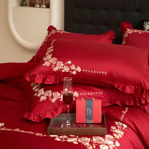 Комплект постельного белья из хлопка красного 100%