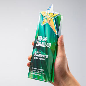 بيع بالجملة مصقول بسعر منخفض زجاج كريستال الكأس بالألوان والنقش نموذج الطباعة بالألوان من خلال الطباعة على لوحة جائزة الكأس - Product Image 5