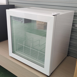 Mini <span class=keywords><strong>Freezer</strong></span> Comercial Vertical de 55L com Porta de Vidro para Sorvete - Product Image 3