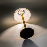 Lampe de table en verre de luxe pour hôtel Lampe à led Hôtel de chevet Lampe de table moderne en cristal de luxe