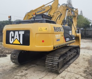 Pelle sur chenilles Caterpillar d'occasion 329D2L 325D 320D 330D à vendre Heures de travail réduites Composants centraux Pompe à engrenages pour moteur - Product Image 4