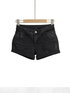 Pantalones cortos de mujer de moda de verano Retro americano de cintura alta de mezclilla costura botón detalle bordado bolsillo trasero moda Casual tela - Product Image 4