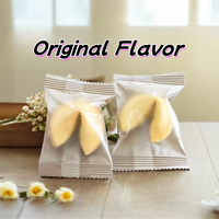 Snacks asiatiques Vente chaude de biscuits de fortune croustillants sucrés avec des messages de bénédiction emballés individuellement