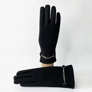 Gants pour femmes à la mode du fabricant BSCI pour l'hiver Réductions d'usine Qualité supérieure