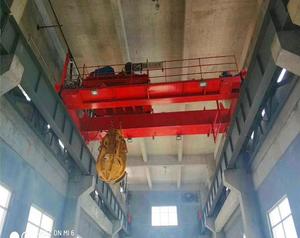 Pont roulant à double poutre avec plusieurs grappins pour le recyclage du bois - Product Image 4