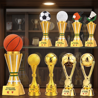 Trophée métallique portable moderne haut de gamme à graver pour la reconnaissance sportive et d'entreprise, célébrant l'excellence, commandes en gros, Inde Apex