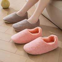 Chaussons d'intérieur pour femmes en polaire corail, à enfiler, bout rond, semelle EVA, chauds et doux, pour la maternité, la maison, le repos, et la vie quotidienne