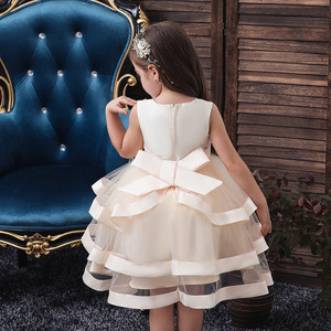 Vestido de Princesa para Niñas, Falda de Malla Estilo Pastel, Tutú con Cuello Corazón, Vestido de Dama de Honor, Vestido Infantil de Poliéster y Tul - Product Image 4
