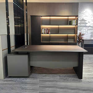 Muebles de Oficina Modernos, Escritorio Ejecutivo para CEO, Mesa de Madera de Lujo para Jefe con Almacenamiento, Luz LED, Escritorio Gerencial en Forma de L - Product Image 1