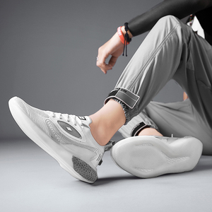 Chaussures de sport noires tendance et confortables pour hommes, légères, style course et marche, en tricot - Product Image 4