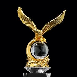 <b>Wholesale</b> New Design Custom Gold Metal Eagle Sculpture Crystal Trophy Custom K9 Golf Crystal Trophy <b>Award</b> for Business Gifts - Product Image 3