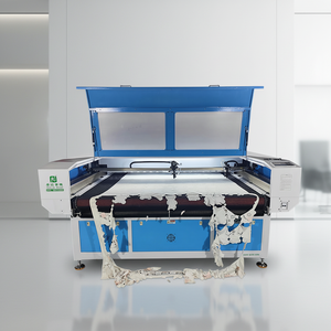 เครื่องตัดเลเซอร์ CO2 สำหรับผ้าและสิ่งทอ ตัดแบบ 3 แกน CNC หัวเลเซอร์คู่ ระบายความร้อนด้วยน้ำ รองรับรูปแบบ AI/PLT ยี่ห้อ AnJiang Smart - Product Image 2