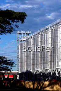 Équipement de machines agricoles pour le traitement des grains Silos à tour pour le stockage efficace des grains - Product Image 5