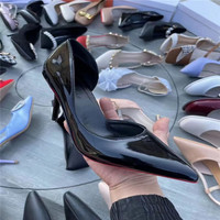 Liquidation d'articles en surplus : Chaussures à talons hauts de qualité supérieure pour femmes, vente en gros en gros volume