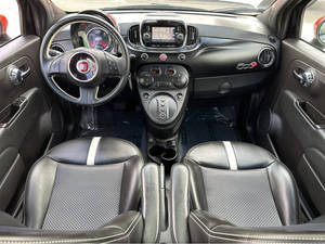 Voitures d'<span class=keywords><strong>occasion</strong></span> de qualité à prix imbattable : <span class=keywords><strong>FIAT</strong></span> 500e Turbo 2 portes Hatchback Cuir Foncé Traction Avant ACC 2020 à vendre en gros - Product Image 4
