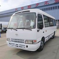 Mini-bus Toyota Coaster d'occasion remis à neuf, 21-30 places |   Fourgonnette légère et durable à vendre