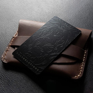 <span class=keywords><strong>Biglietti</strong></span> <span class=keywords><strong>da</strong></span> <span class=keywords><strong>Visita</strong></span> in Metallo Personalizzati 85*54mm con Logo Inciso al Laser, Ossidati Neri + Grigio Finitura - Product Image 6