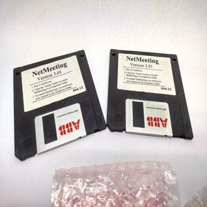 NUEVO Kit de <span class=keywords><strong>2</strong></span> Discos Flexibles NetMeeting Versión 301 de 35 Pulgadas para PLC, Original y Nuevo - Product Image 1