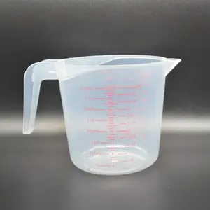 फैक्टरी थोक प्लास्टिक रसोई मापने सुराही कप के साथ संभाल