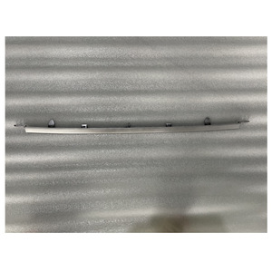 Toyota Camry 2021 SE Embellecedor Central Delantero Plateado 53122-06120/30/40 Pieza de Repuesto - Product Image 1