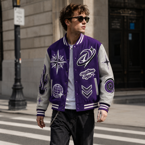 Giacca OEM con <span class=keywords><strong>Motivi</strong></span> Geometrici a Patchwork, Maniche a Contrasto, Colletto a Costine, Chiusura Frontale con Bottoni a Pressione, Tasche con Risvolto, Etichetta Privata, Giacca Varsity - Product Image 2