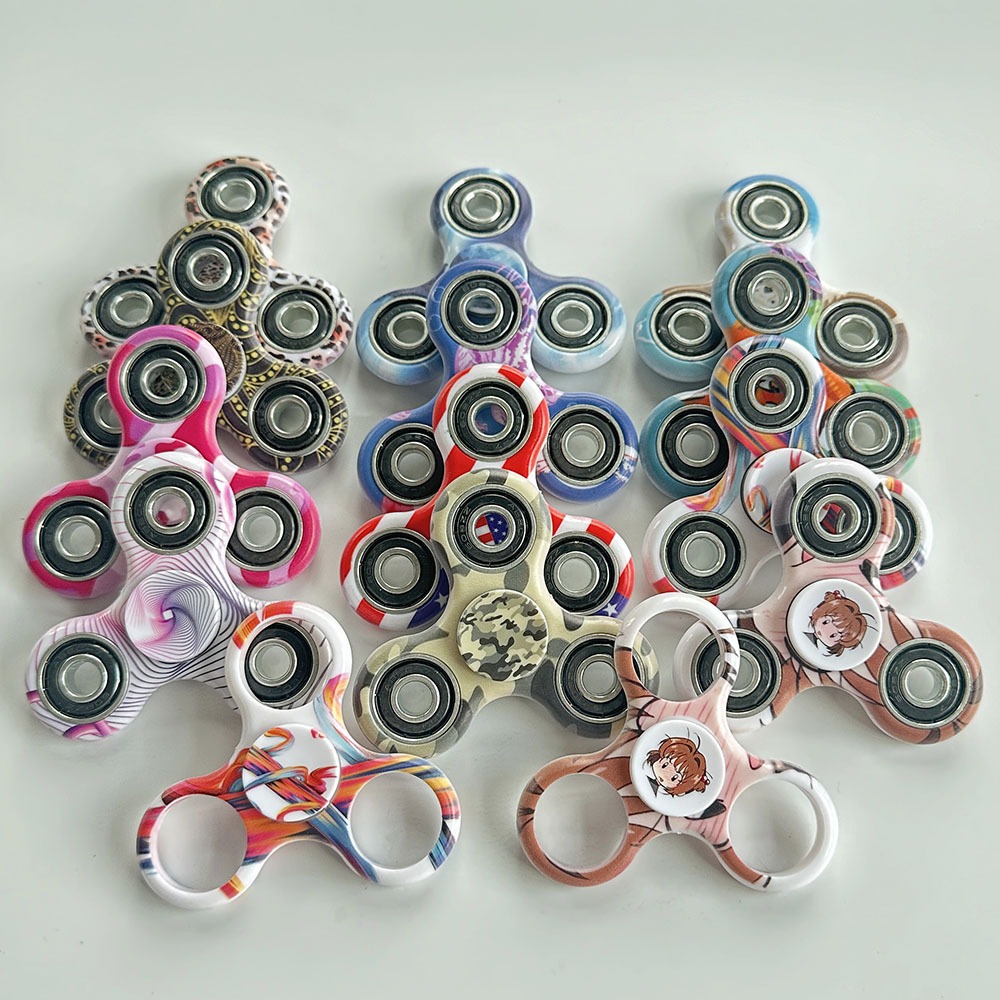 Üçgen Fidget El Spinleri - Stres Giderici Araçlar