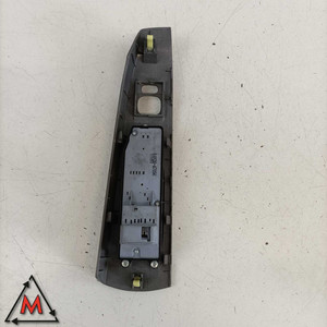 Botón del Elevalunas Delantero Izquierdo para Toyota Prius Mk2 2003-09 (84209) - Product Image 3