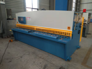 QC11Y 10 millimetri 12 millimetri acl Idraulico <span class=keywords><strong>omega</strong></span> motori foglio di alimentazione a mano in metallo cnc Macchina di Taglio per la vendita filippine - Product Image 4