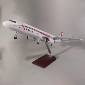 โมเดลเครื่องบินเรซิ่น <span class=keywords><strong>A321</strong></span> สายการบินตะวันออกกลาง (MEA) ขนาด 45.5 ซม. สเกล 1/100 พร้อมล้อลงจอด - Product Image 2