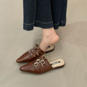 Korean-style Niche Fashion High-end <b>Closed</b>-<b>toe</b> <b>Mules</b> Women 2026 Spring/Summer New Vintage Belt Buckle Synthetic Leather Upper - Product Image 1
