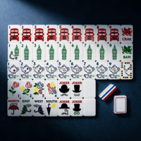 En stock et livraison rapide : Ensemble de Mahjong de luxe London Calling, 5 couches gravées, 160 tuiles américaines avec design britannique