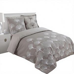VISION - Ensemble de housse de <span class=keywords><strong>couette</strong></span> réversible à motifs floraux - Beige Ginko - <span class=keywords><strong>260x240</strong></span> cm avec 2 taies d'oreiller assorties 65x65 cm - 100% coton - Product Image 1