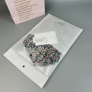Sacs à boutons non tissés personnalisés avec fenêtre transparente, pochettes d'emballage pour vêtements, sacs de rangement pour vêtements avec bouton pression - Product Image 5