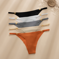 Taille basse respirant femmes sous-vêtements sans couture femmes culottes solide teint Style quotidien femmes string culotte