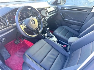 <span class=keywords><strong>Auto</strong></span> Usata Economica Volkswagen <span class=keywords><strong>T</strong></span>-<span class=keywords><strong>ROC</strong></span> 280TSI 2WD 2021 Benzina SUV Guida a Sinistra Vernice Originale Basso Chilometraggio Pronta per la Spedizione FOB - Product Image 4