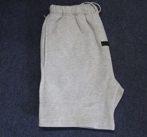 Groothandel SS22 Essentials Merk Designer Zomer Hoge Kwaliteit Sweat Short Pants ESS Streetwear Essential Sweat Shorts Set voor Heren - Product Image 1