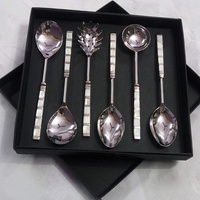 Ensemble de service alimentaire Ensemble d'ustensiles de service avec poignée à tige mince dorée dans une boîte-cadeau Accessoires de cuisine Ustensiles de qualité alimentaire